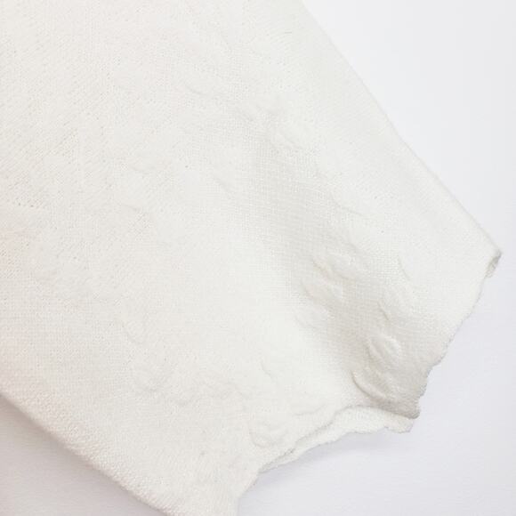 J.O.A Los Angeles Cream 3/4 Sleeve Light‎ Knit Top Scalloped Hem Size Medium - Picture 4 of 11